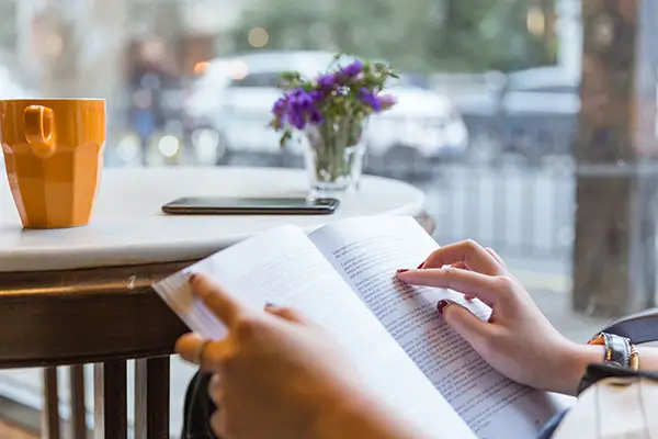 介绍别人到公司面试